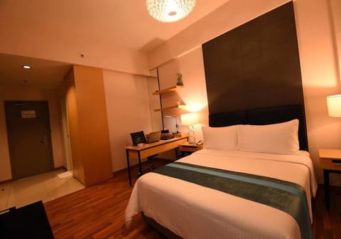 In-room safe, blackout drapes, free WiFi, bed sheets