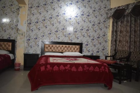 Deluxe Double Room | Free WiFi