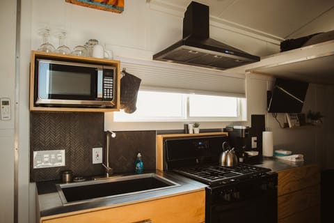 Flattops20Interior201