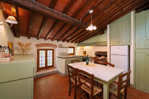 Superior Apartment | Private kitchen | Electric kettle