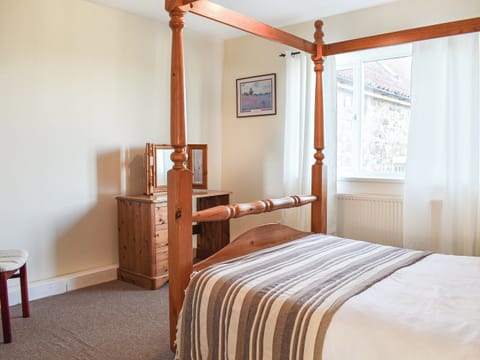 Double bedroom | Bamburgh House - Adderstone Farm, Belford