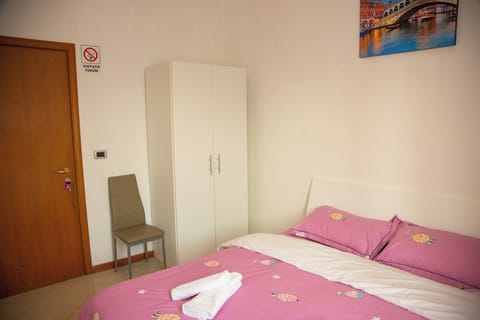 Standard Double Room | Free WiFi