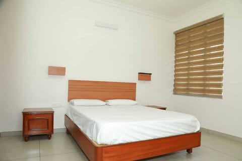 Deluxe Room | Free WiFi, bed sheets