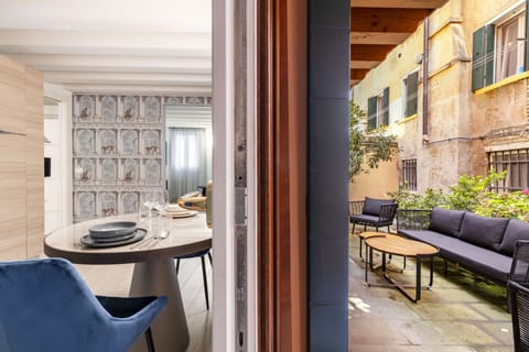 Design Apartment | Terrace/patio