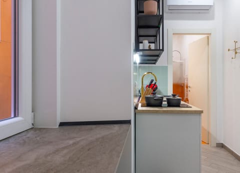 City Room | In-room dining