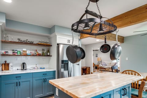 House (3 Bedrooms) | Interior