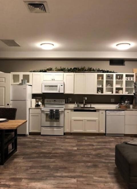 A furnished kitchen is there too for snacks or meals.