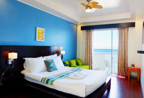 Superior Room, 1 Queen Bed, Sea View, Ground Floor | Free WiFi, bed sheets