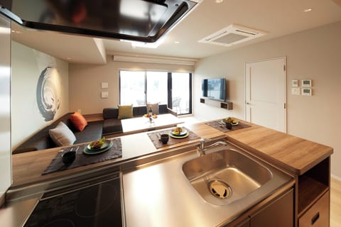 1 Bedroom Japanese Suite with 10sqm Balcony, Non Smoking | Private kitchen | Fridge, microwave, stovetop, toaster