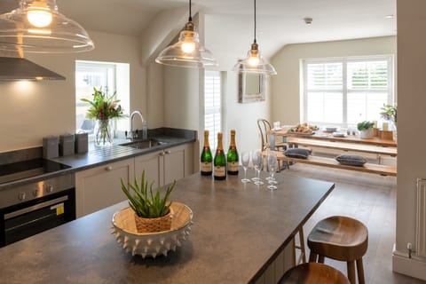 The Roost - The Nest at The White Eagle - kitchen dining area