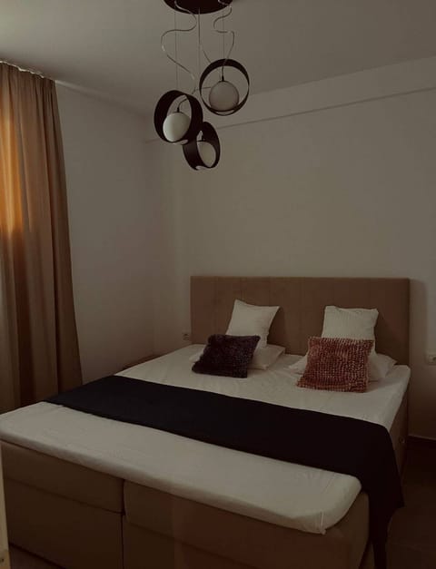 Exclusive Apartment | Hypo-allergenic bedding, individually decorated, individually furnished