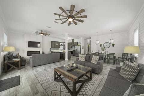Beaches and Dreams - Crystal Beach - Living Room