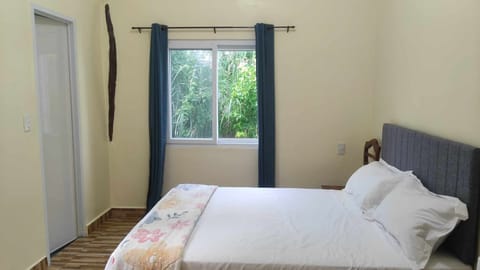 Standard Double Room, Garden View | Hypo-allergenic bedding, free WiFi, bed sheets