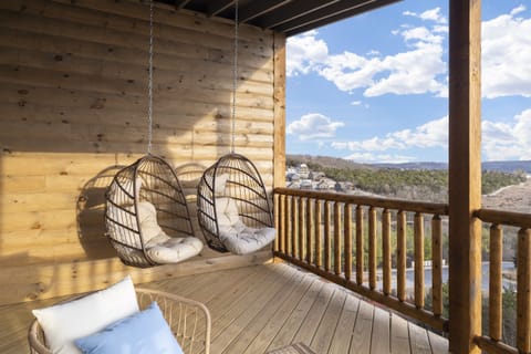 Perfect Deck Seating With a View