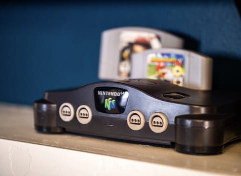 Your ultimate gaming escape awaits! 🕹️ Cozy spot with a classic N64 setup. Perfect for unwinding.