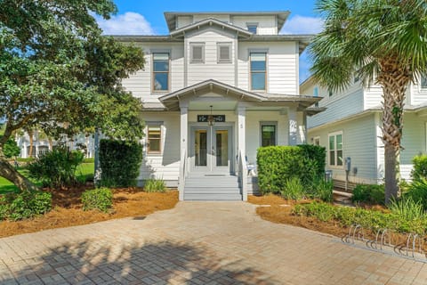 No Ragrets Private Paver Parking