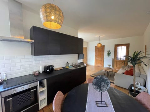 Smart TV, Netflix, streaming services