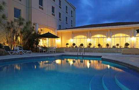 Outdoor pool, sun loungers