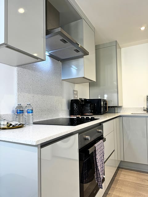 Comfort Apartment | Private kitchen | Fridge, microwave, oven, dishwasher