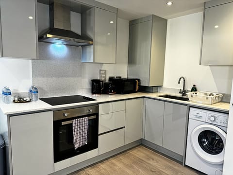 Comfort Apartment | Private kitchen | Fridge, microwave, oven, dishwasher