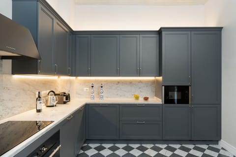 Autumn, Kitchen, Spring, Summer