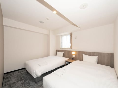Superior Twin Room | Desk, free WiFi, bed sheets