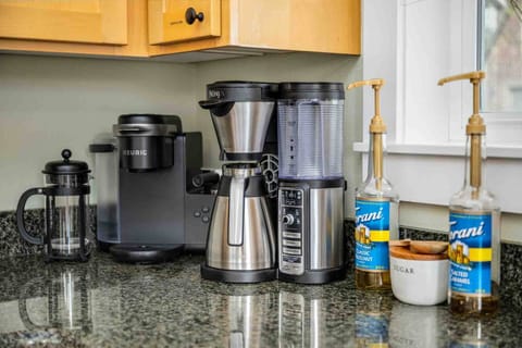 Coffee lovers are in luck as this rental provides coffee. There are also cute cafes a short drive away.