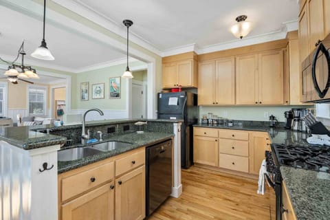 Use the kitchen to cook locally caught fish, crabs, clams, and other seafood. Maybe cook some you catch yourself.