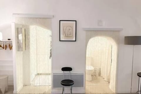 0a23b198-cddc-41f2-bd59-e86afac7c18d