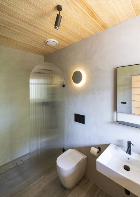 Design Single Room, Private Bathroom | Bathroom | Hair dryer