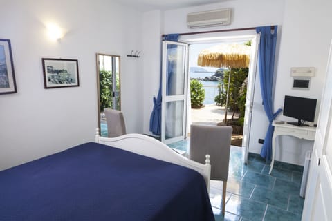 Classic Room, Sea View | Memory foam beds, free WiFi, bed sheets