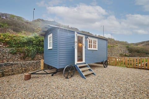 The Lobster Pot, Saltburn-by-the-Sea - Host & Stay