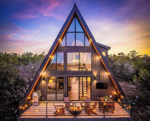 ★ "This place was stunning! Very clean! And the view was great!"