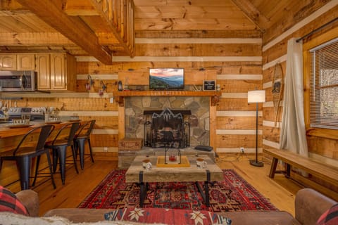 Cabin, 2 Bedrooms | Interior