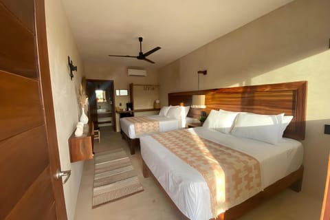Superior Room | Free WiFi, bed sheets