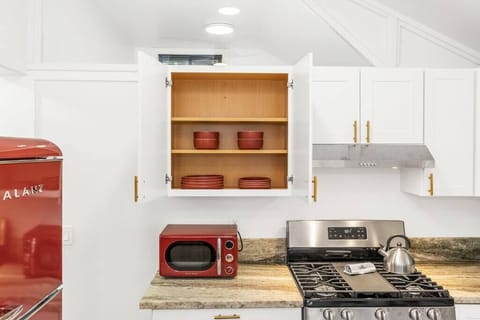 Kitchen is fully stocked!