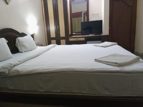 Deluxe Room | Free WiFi