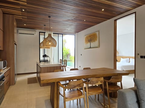 Deluxe Villa, 3 Bedrooms, Private Pool | Dining room