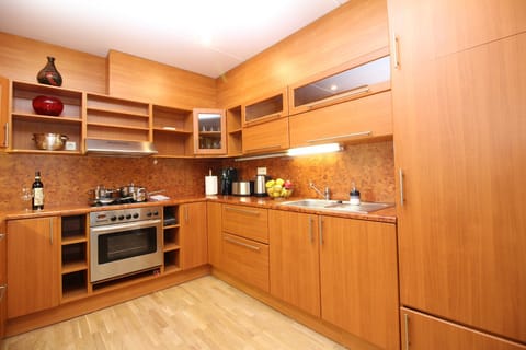 Apartment, 3 Bedrooms, Sauna | Private kitchen | Full-size fridge, microwave, oven, stovetop