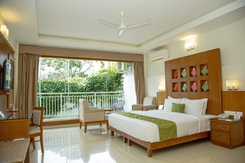 Standard Room, 1 Bedroom | 1 bedroom, premium bedding, pillowtop beds, minibar