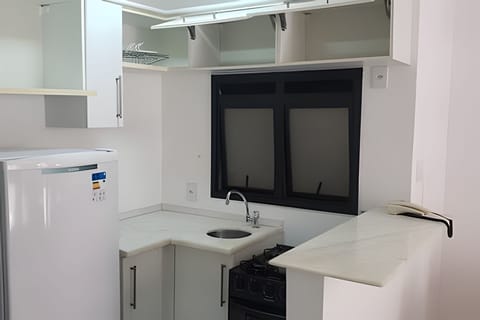 Apartment | Private kitchen | Fridge, microwave, blender, cookware/dishes/utensils