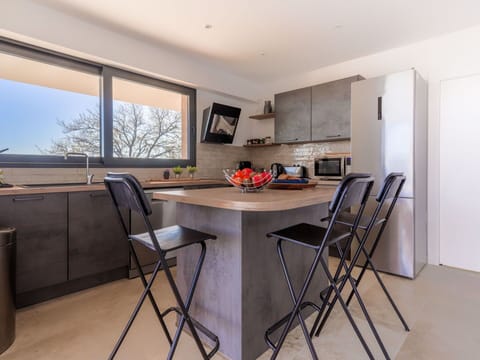 Table, Furniture, Property, Sky, Building, Couch, Azure, Cloud, Shade, Interior Design