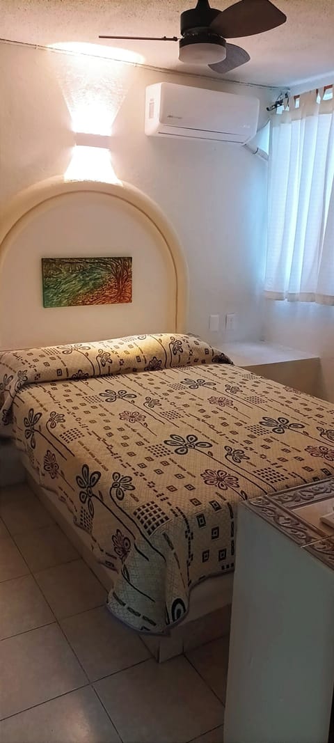 Apartment, 2 Bedrooms, Non Smoking, Ground Floor | Free WiFi, bed sheets