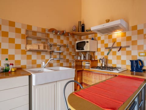 Water, Plant, Property, Sky, Azure, Swimming Pool, Tree, Shade, Leisure, Composite Material