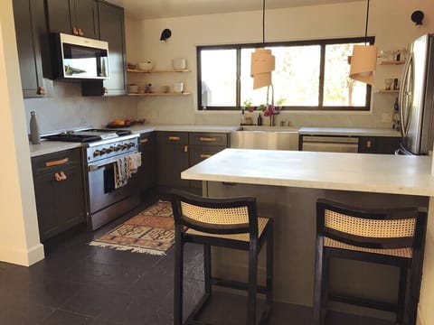 Chef's kitchen with everything you need! 