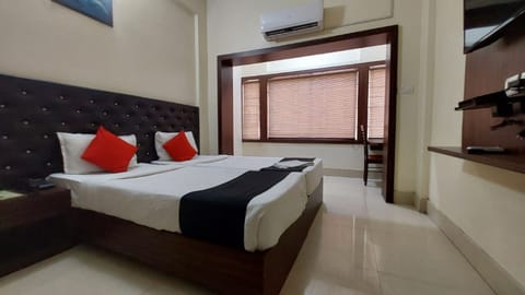 Superior Double Room, City View | Free WiFi, bed sheets