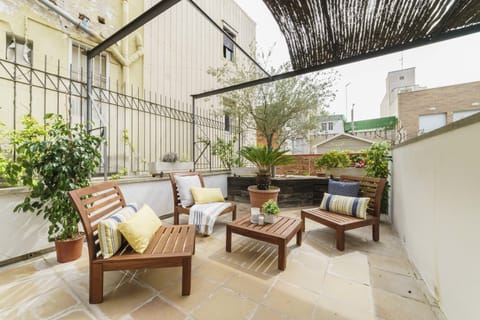 Double Room, 1 Queen Bed, Terrace | Terrace/patio