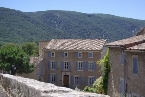 Exceptional holidays in Provence