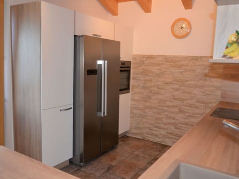 Property, Building, Wood, Flooring, Floor, House, Door, Hardwood, Wood Stain