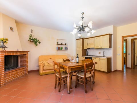 Water, Sky, Swimming Pool, Plant, Azure, Blue, Tree, Outdoor Furniture, Building, Shade